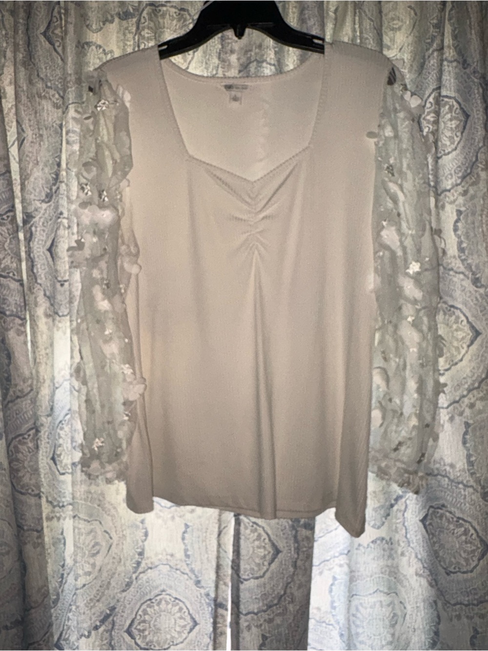 Cato Cream Long-Sleeve Blouse with Floral Lace Sleeves